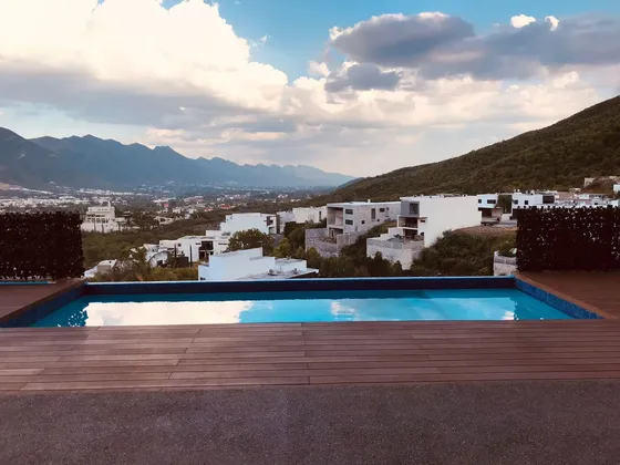 Casa En Venta La Toscana Carr Nacional Monterrey N L