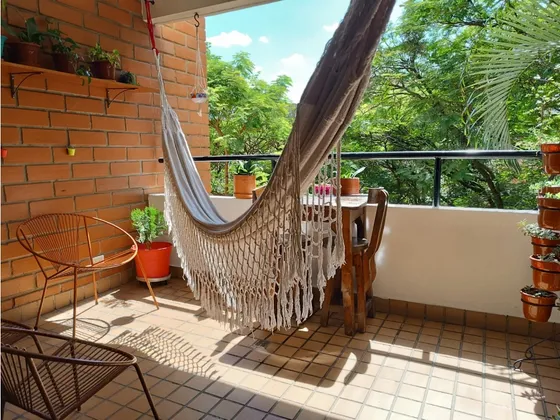 Excelente Apartamento En Sector Exclusivo De Laureles
