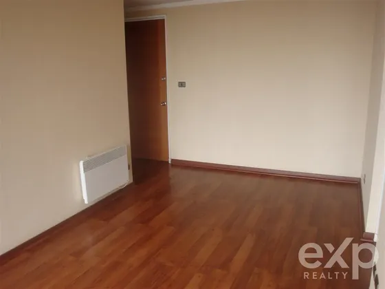 Departamento En Venta De 2 Dorm. En Macul