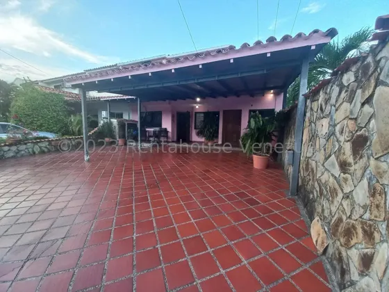 Casa En Venta Urb El Este Acarigua - #24-6555 Jm Rah