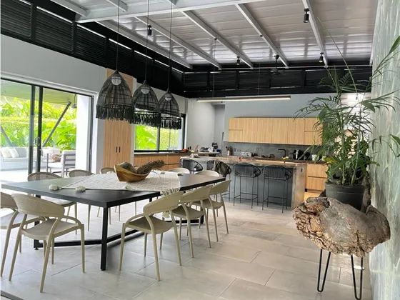 Venta De Casa Campestre En Santagueda