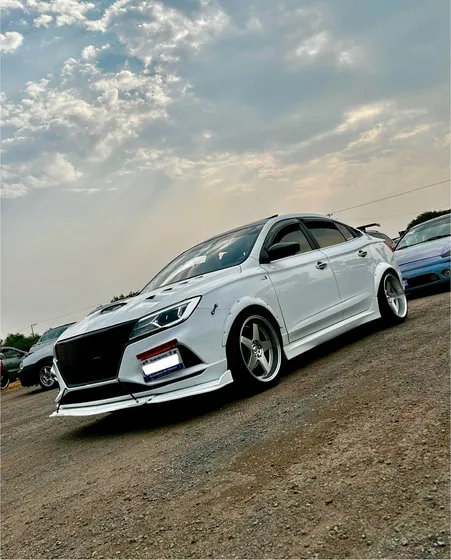 Mg 5 1.5 Elegance Mt