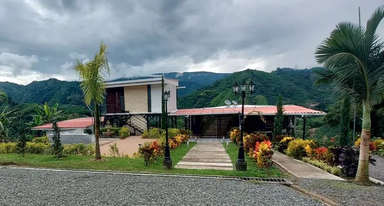 Finca En Venta Vereda San Juan / Santa Rosa De Cabal (279058189).