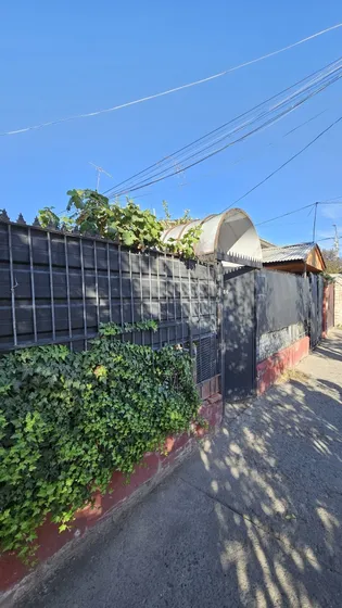 Casa En Venta Con 271, 42 M2 Terreno! Excelente Ubicacion