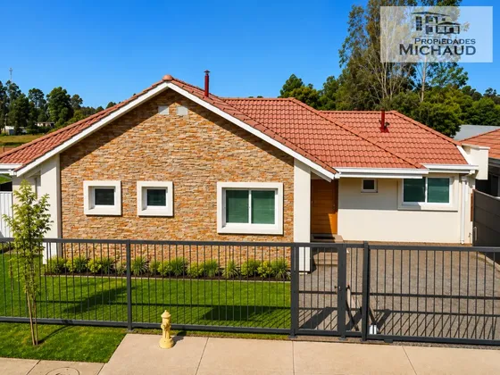 Casa En Venta En Parcelas De San Valentín Talca