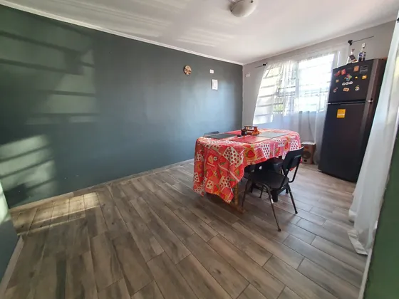 Casa Con Terreno De 330 M2,en Sector Residencial