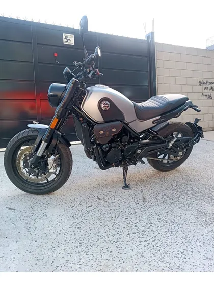 Benelli Leoncino 500