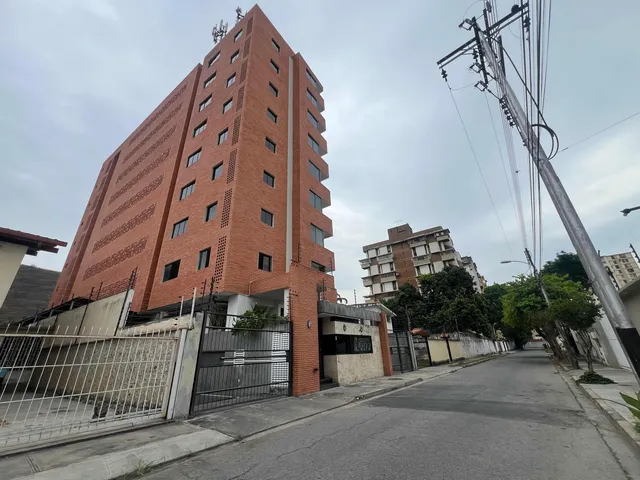 Asg Diseñe El Penthouse De Sus Sueños En Los Caobos Con Terraza Y En Edificio De Nueva Data Con Planta Electrica En Areas Comunes En Los Caobos 25-18708