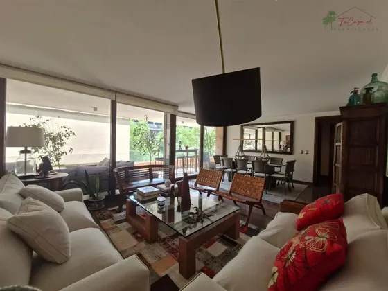 Duplex En Venta 7d/6b + Estar + Jardín Vitacura
