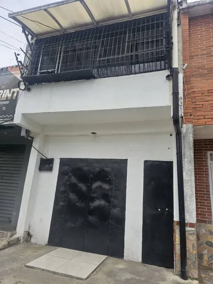 Md Alquila Local En Guacara