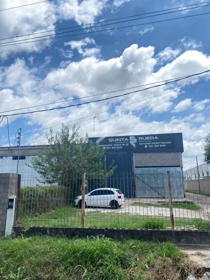Galpon En Alquiler - 350 M2 - Sobre Avenida Japon Guiñazu