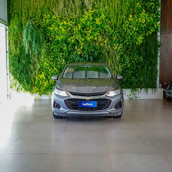 Chevrolet Cruze 4p Lt 1.4t Mt