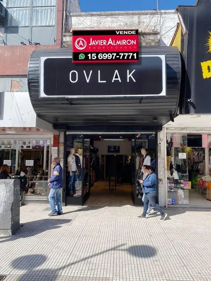 Excelente Local Sobre Calle Peatonal Laprida