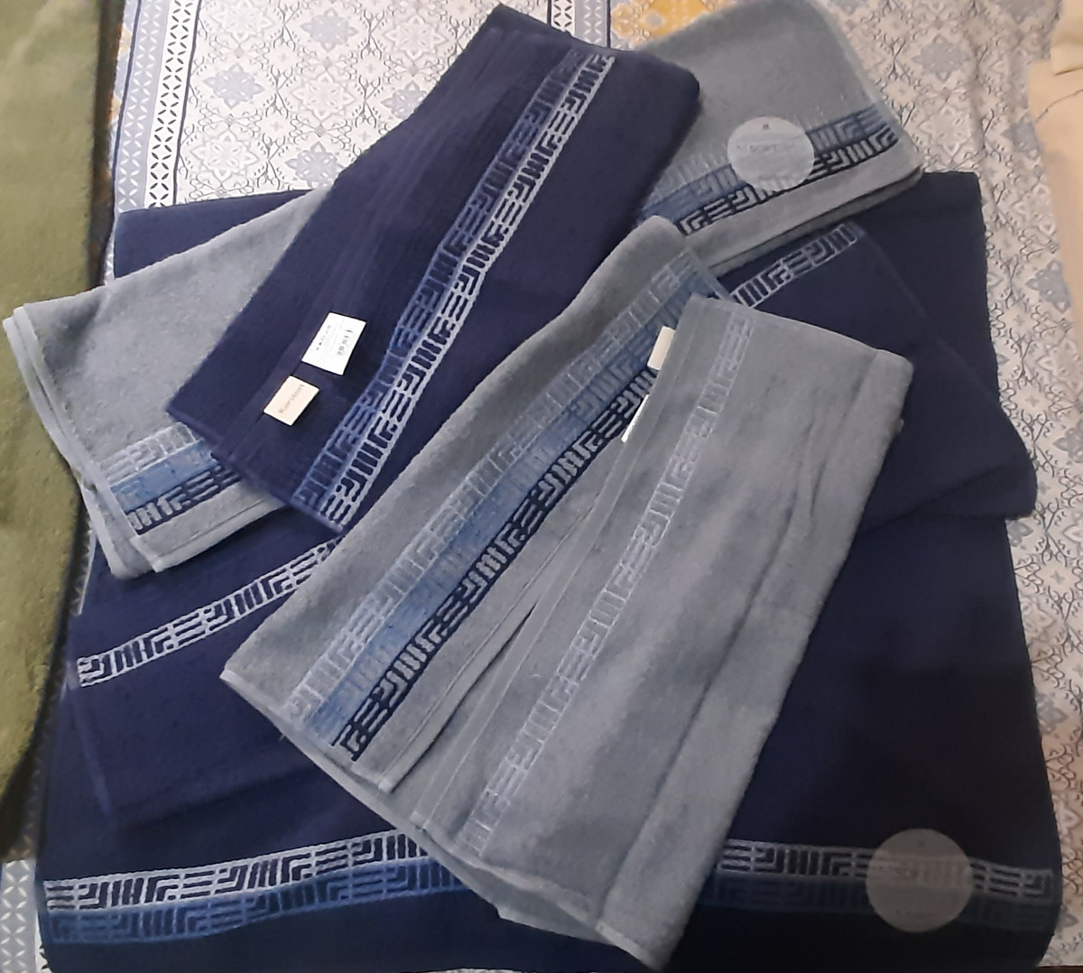 Jogo De Toalhas 4 Pçs Fio Cardado 100% Algodão Bosco Karsten