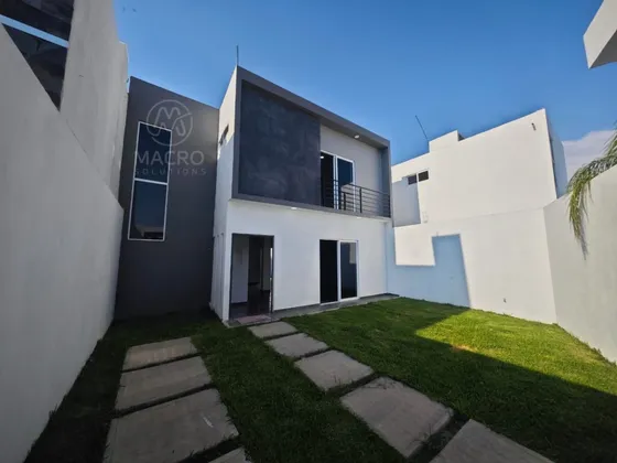 Casa En Venta En Col. Peña Flores Escriturada Y Apta A Créditos.