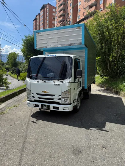 Chevrolet Nhr Furgon