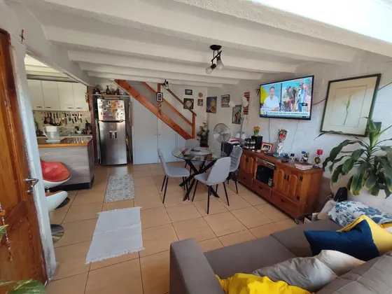 Venta Casa En Pudahuel Sur - 2 Dormitorios Y 1 Baño