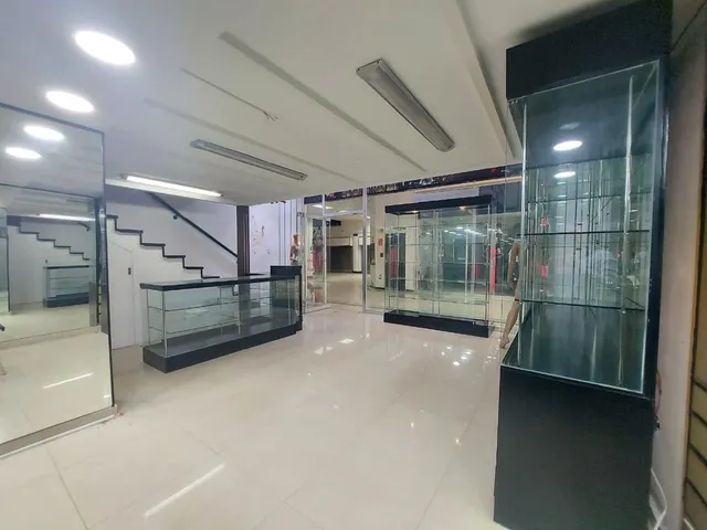 Se Vende Local Comercial Planta Baja, Calle Boyaca, Torre Imperial, 007jsc