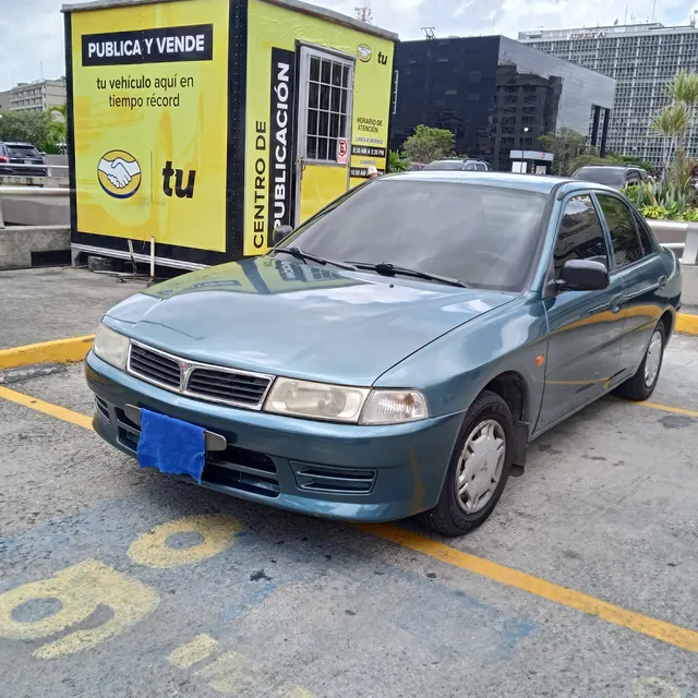 Mitsubishi Lancer Sincrónico