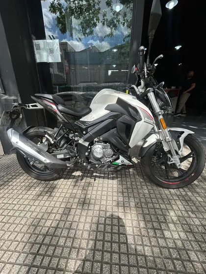 Benelli 180s Año 2022 5000 Km ¡impecable! Solo En Cycles