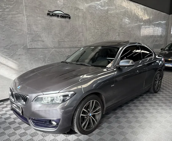 Bmw Serie 2 2.0 220i Sport Line 184cv