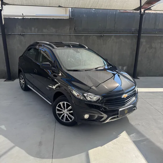Chevrolet Onix 1.4 Activ Aut. 5p