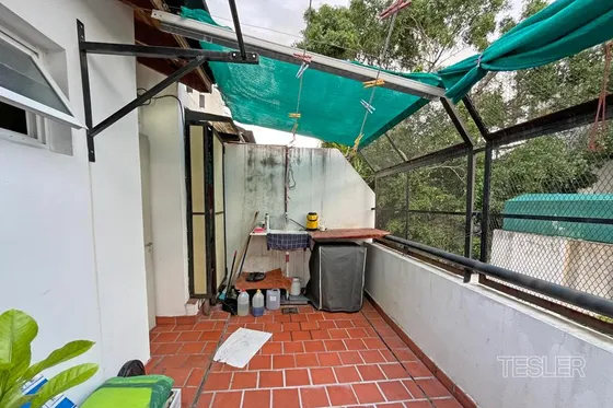 Dúplex Con Balcón Terraza 1 Dormitorio Baño Completo Bajas Expensas Colegiales
