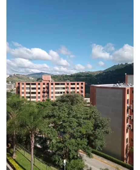 Vendo Apartamento 64m2 Los Naranjos Humboldt 5675