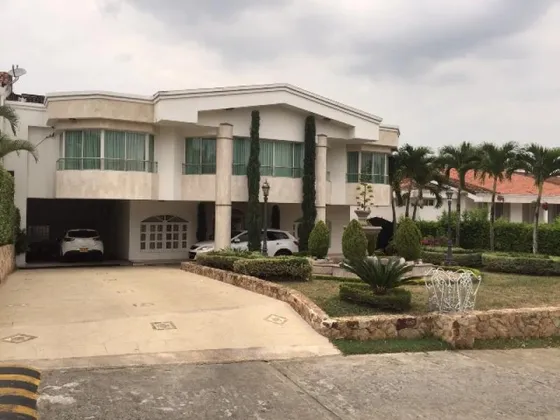 Casa En Condominio En Venta Al Sur De La Ciudad De Cali, Barrio Ciudad Jardin