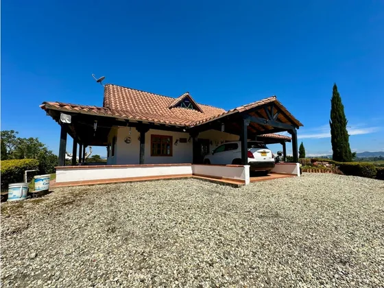 Venta De Finca En El Carmen De Viboral 