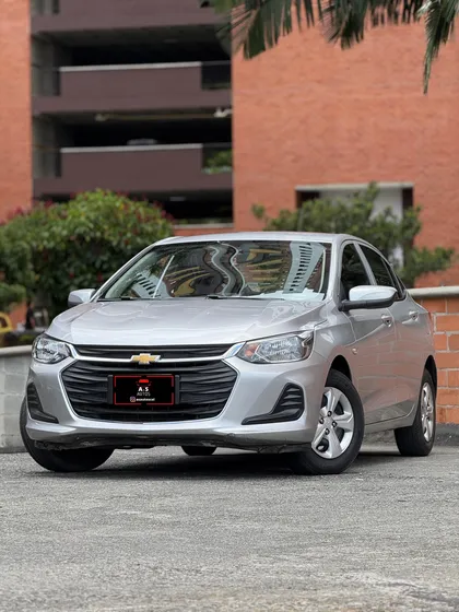 Chevrolet Onix 1.4 Lt