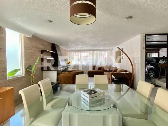 Casa En Venta En Privada De Los Laureles, Lomas Del Sol
