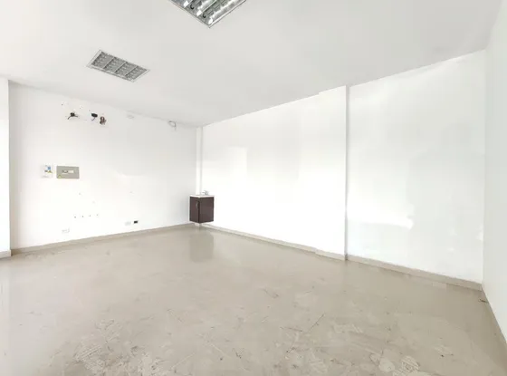 Local En Arriendo En Kilometro Ocho. Cod A26530