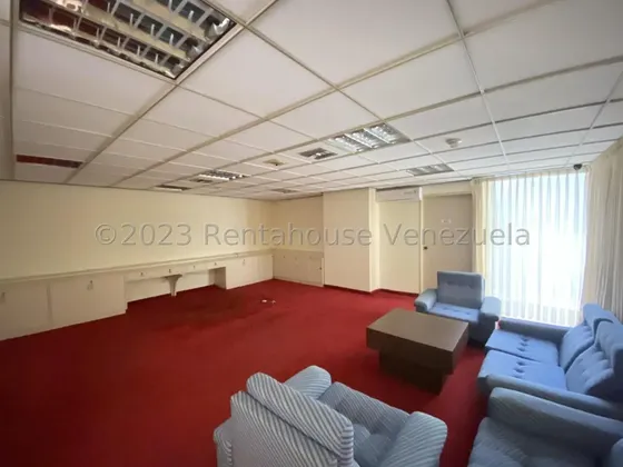 Local En Alquiler\ Santa Eduvigis Mg 3-30483