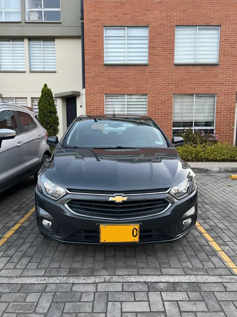 Chevrolet Onix 1.4 Ltz 4 P