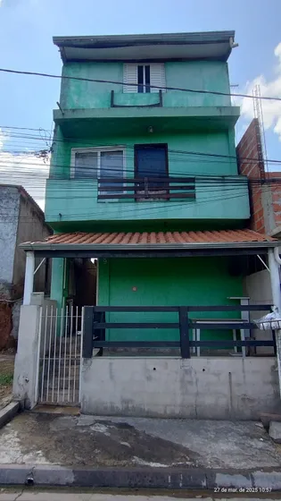 3 Casas Com 5 Cômodos Ambas No Mesmo Terreno