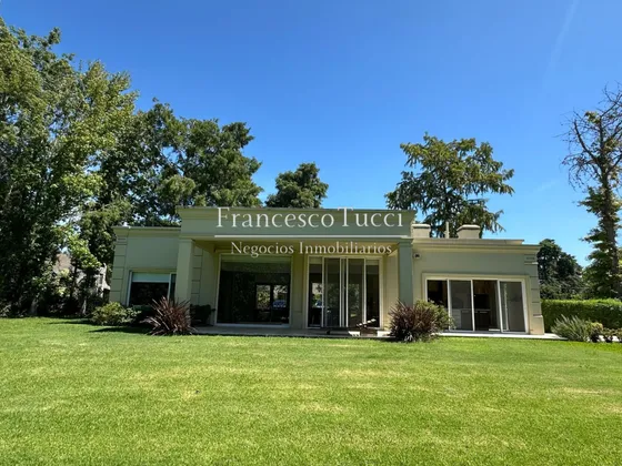 Casa En Venta 3 Ambientes Country San Diego