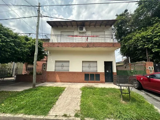 Departamento-venta-loma Hermosa 