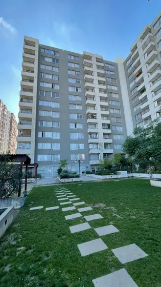 Arriendo Goycolea / Metro La Cisterna
