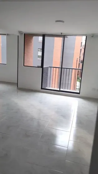 Arriendo Apartamento Remodelado Nuevo Excelente Vista  