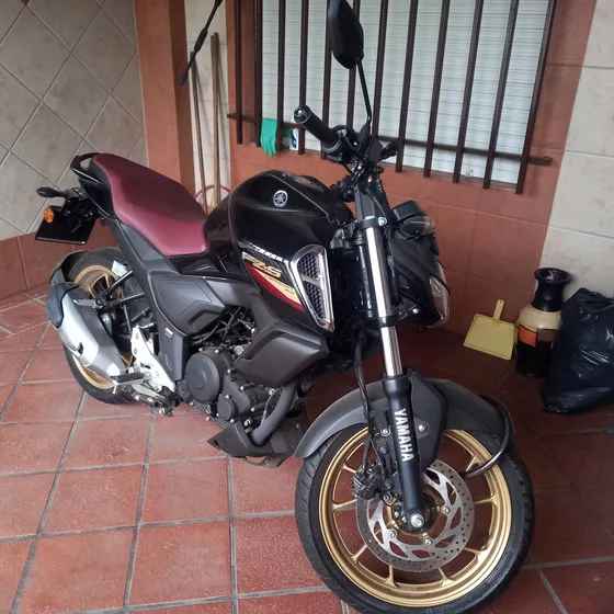 Yamaha Fz-s Fi V.3.0 - 1552km - Año 2023