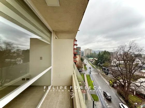 Departamento Frente A Colegio Alemán