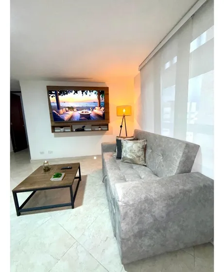 Venta Apartamento Portofino Primer Parque De Laureles, Medellín