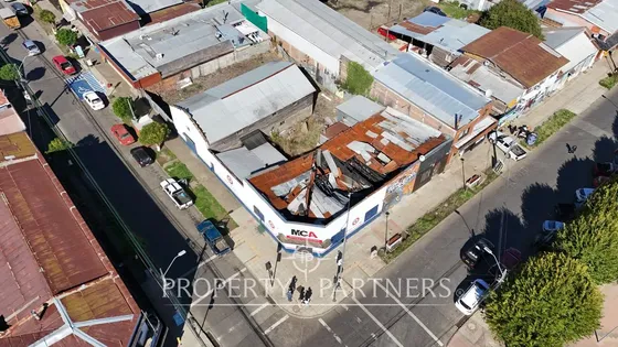 Se Vende Esquina Comercial Frente A Plaza De Armas