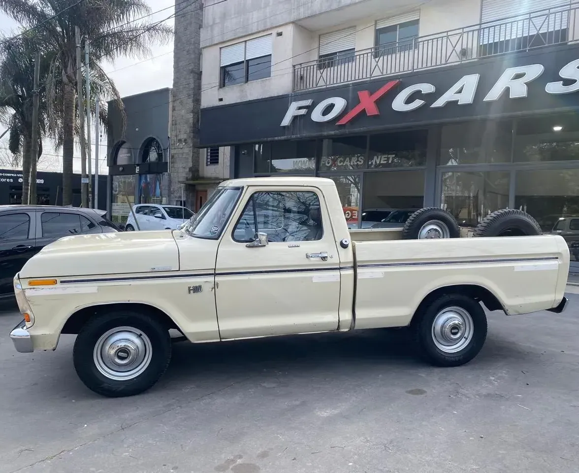 Ford F-100 3.6 Lujo