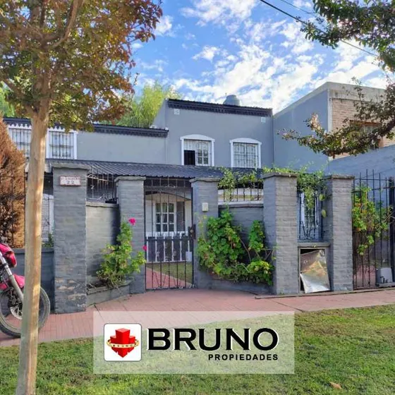 Casa En Venta En Marcos Paz