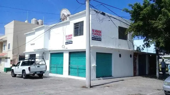 Local En Venta, Infonavit Playas