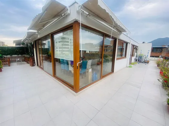 Departamento En Arriendo De 4 Dorm. En Vitacura