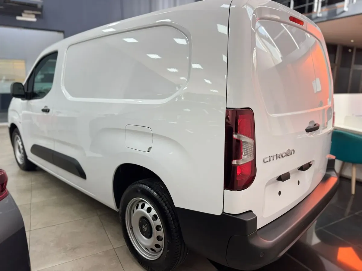 Miniatura 9