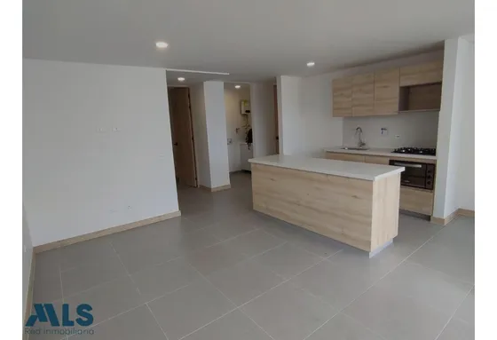 Venta De Apartamento Para Estrenar En Copacabana(mls#247140)